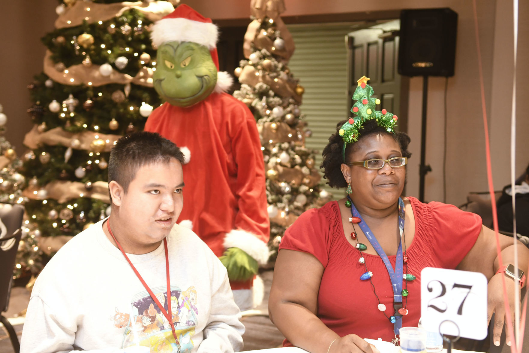 120219 Vikings Christmas 18.jpg